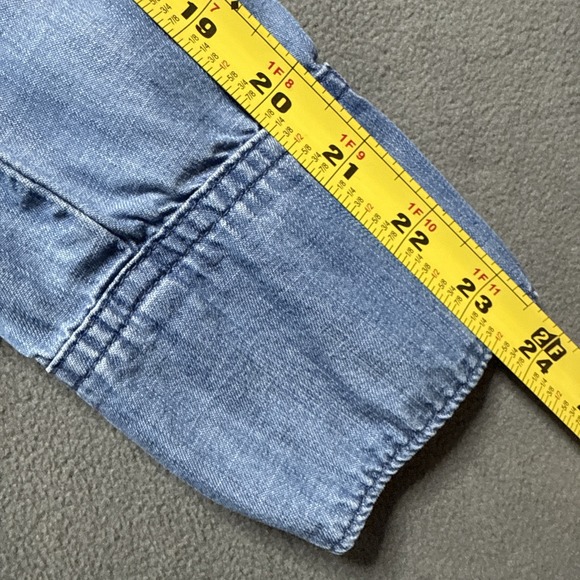 Cloth & Stone Shirt Womens Medium Blue Tencel Long Sleeve Button Up Chambray Top - Picture 8 of 14